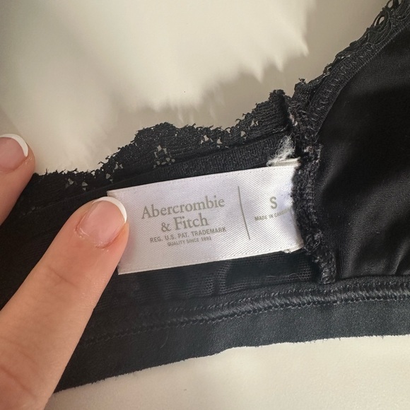 Front-close Bralette - Picture 5 of 7